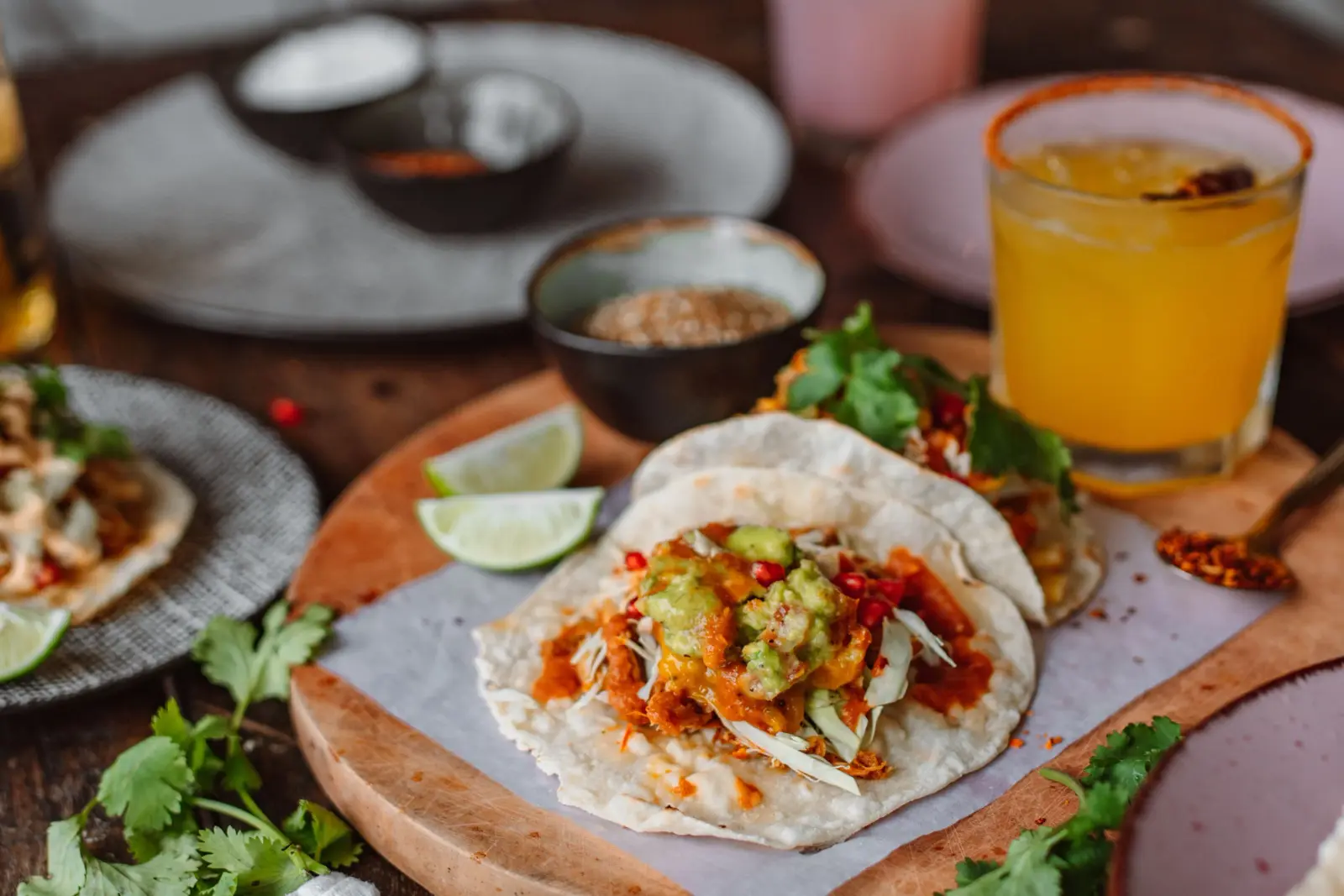 Taco meja panjang untuk berbagi